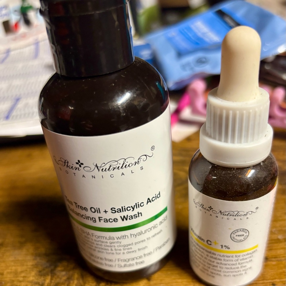 Skin Nutrition:  Tea Tree Oil & Salicylic Acid Face Wash and vitamin C